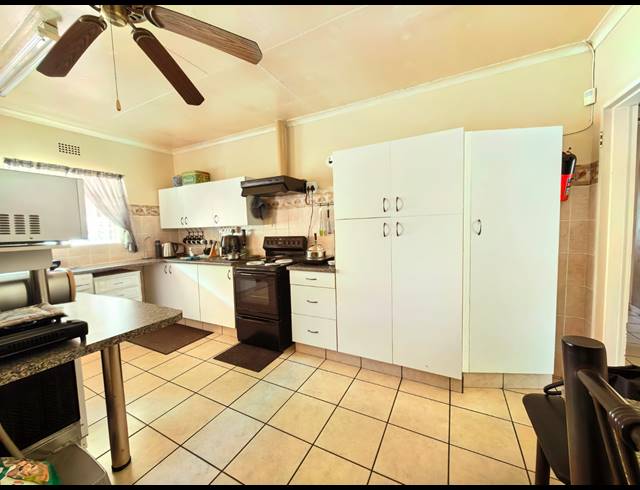 3 BEDROOM HOUSE FOR SALE IN VAALPARK